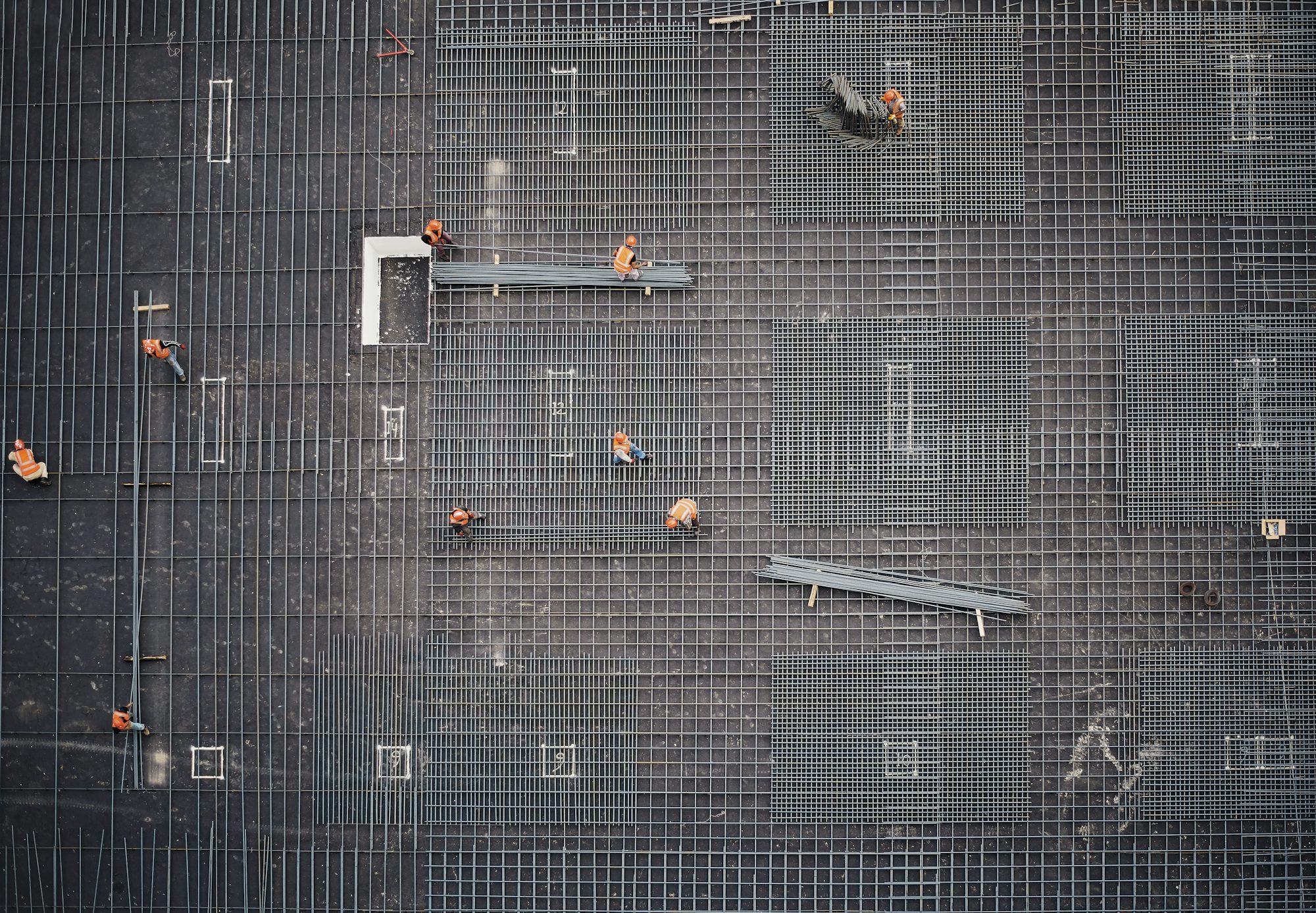 建筑装饰工程预算超支怎么办？成本控制策略分享！(图1)